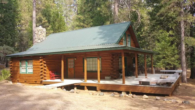 Log Homes & Staining by Michael Hines Painting