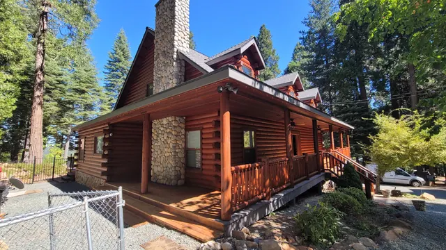 Log Homes & Staining by Michael Hines Painting