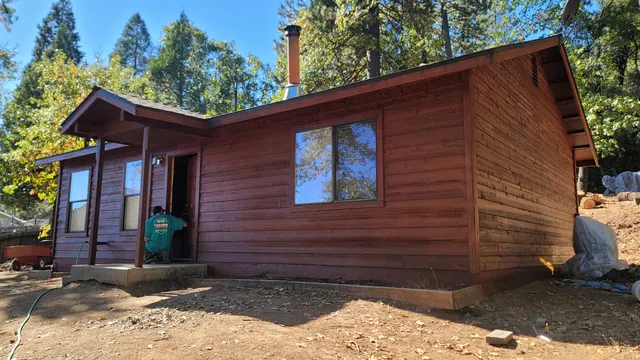 Log Homes & Staining by Michael Hines Painting